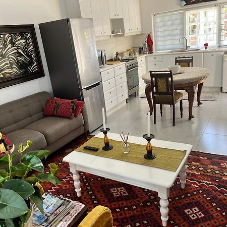 Somerset West Garden Apartments 2 Εξωτερικό φωτογραφία