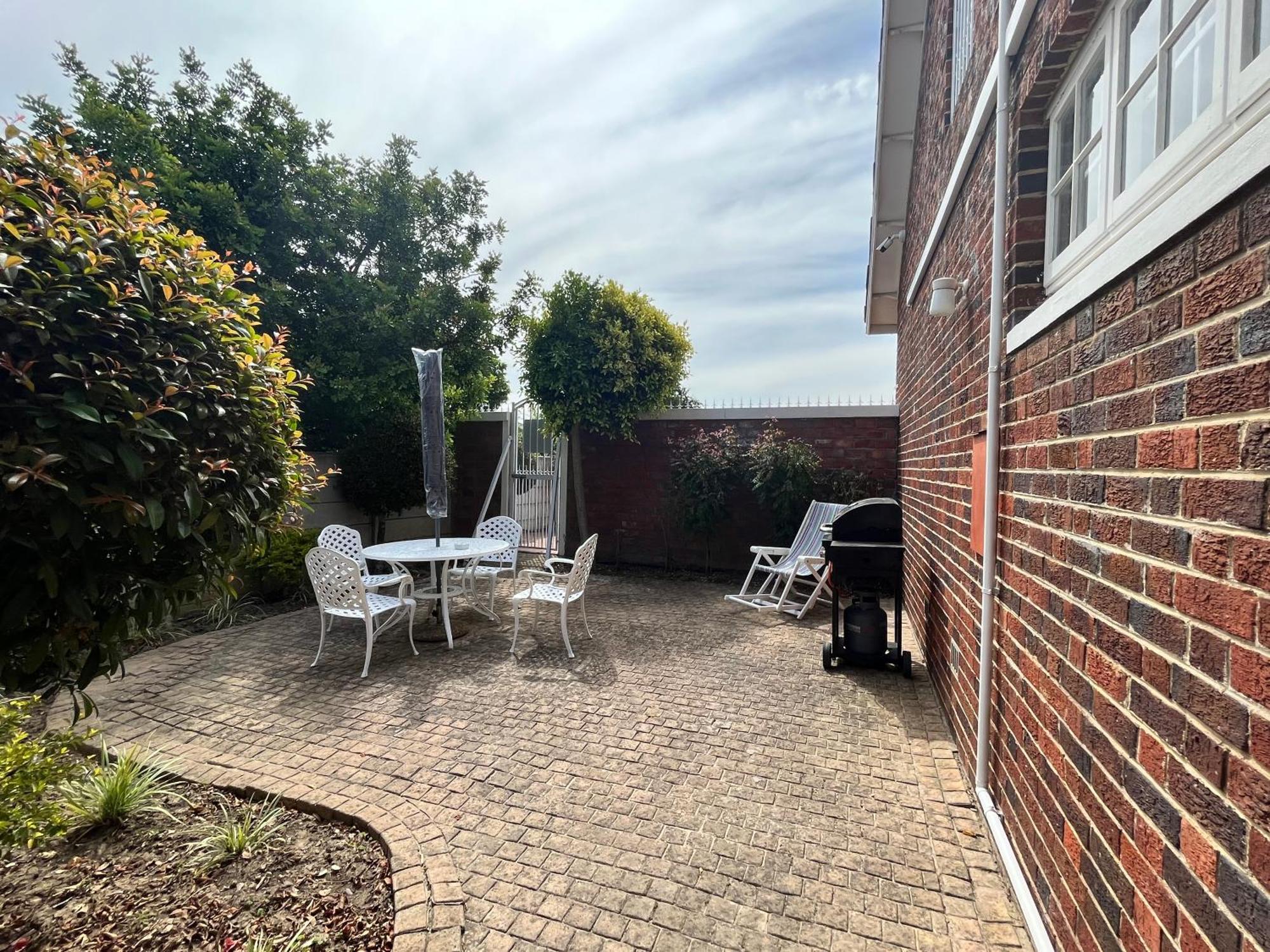 Somerset West Garden Apartments 2 Εξωτερικό φωτογραφία