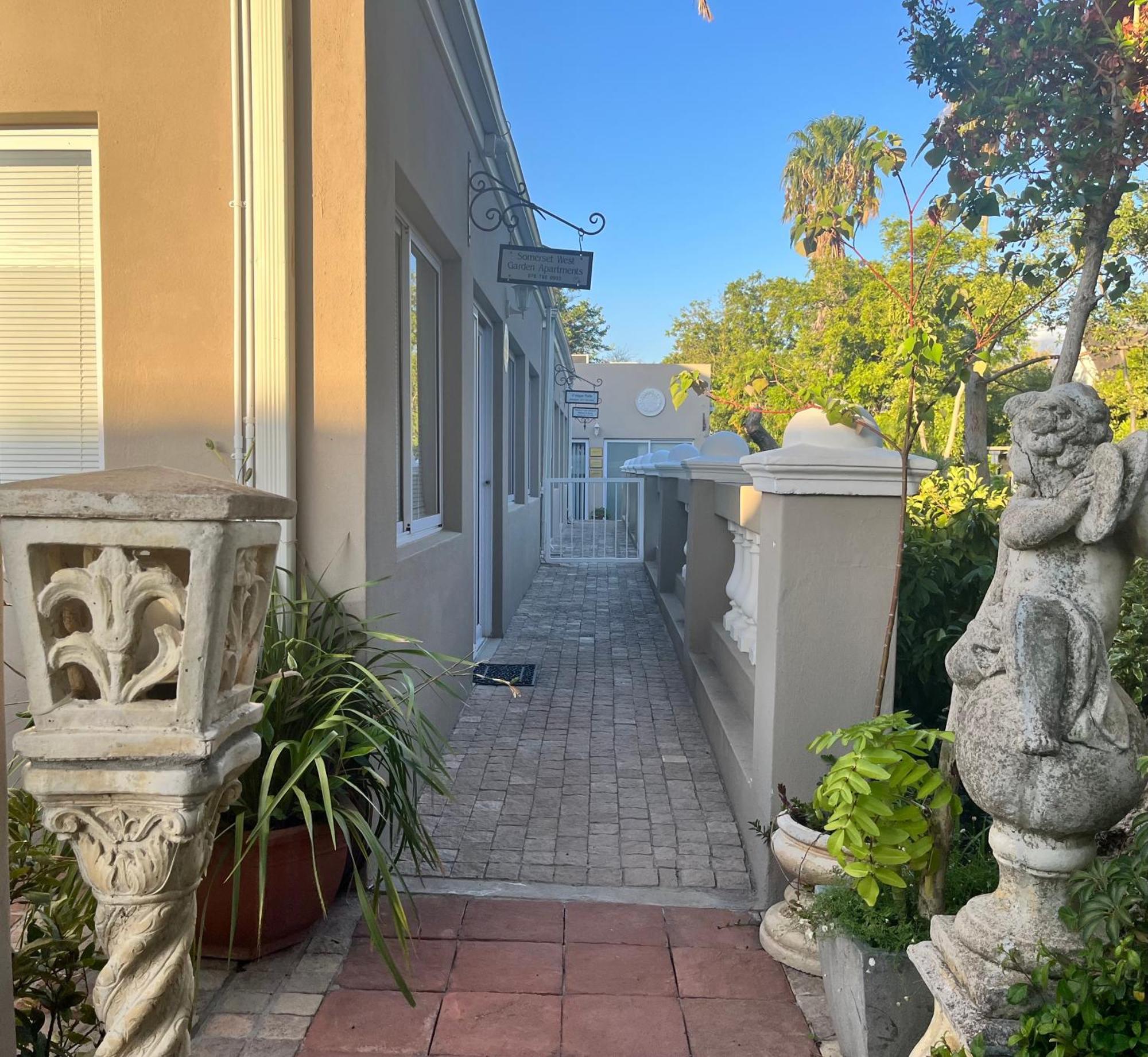 Somerset West Garden Apartments 2 Εξωτερικό φωτογραφία
